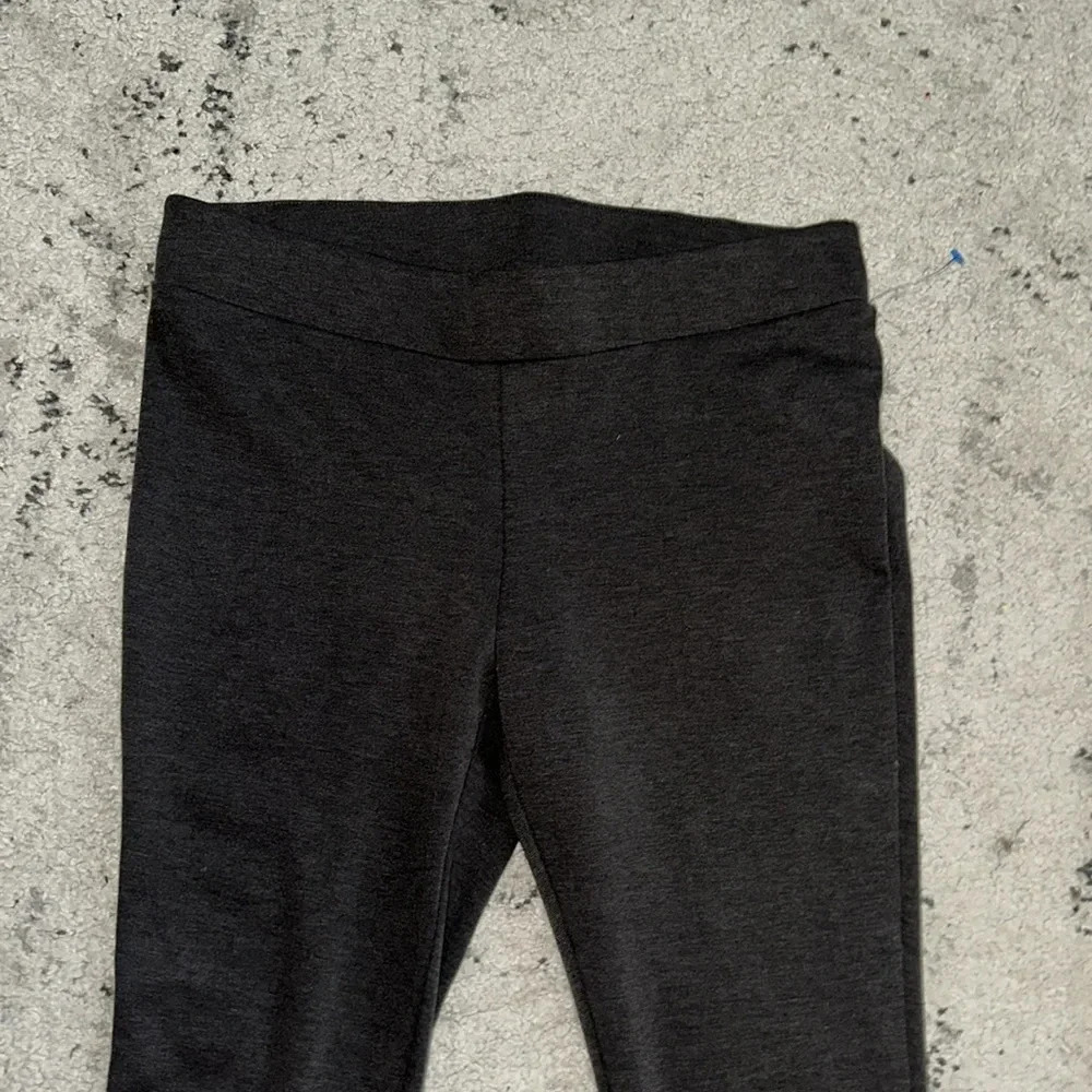 White House Black Market Straight Leg Ponte Pull-On Pants Medium / Inseam 32" - Picture 2 of 3